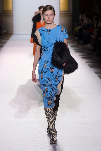 Look 67